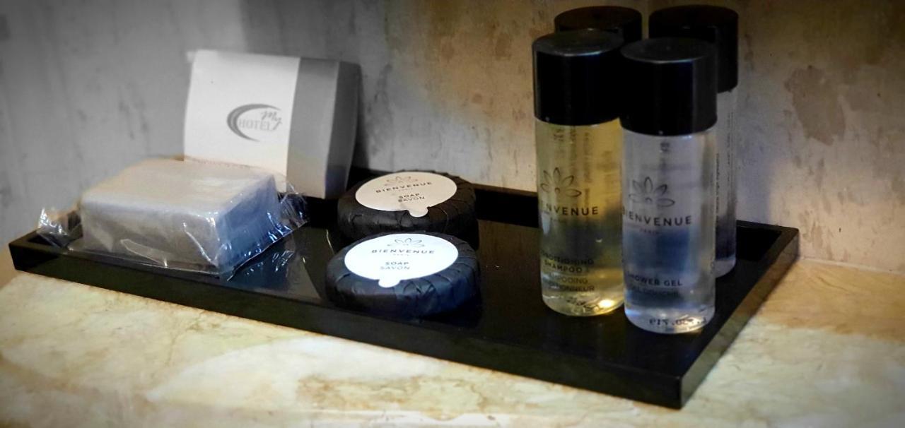 Nov Hotel Tiranë Ngoại thất bức ảnh